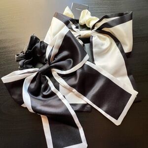 Elegant Black and White Hair Bows